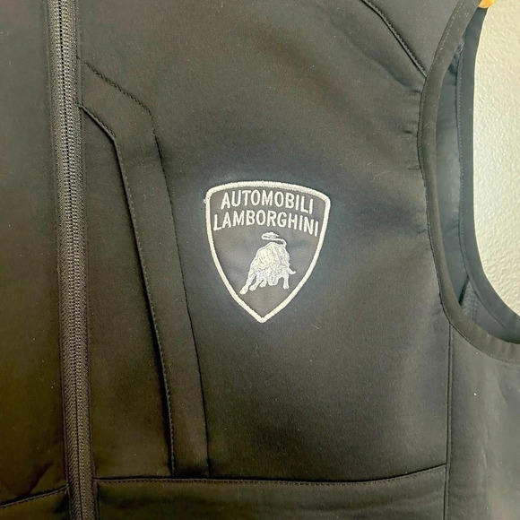 Men’s L  vintage Lamborghini Automobili vest in amazing shape - Picture 4 of 10